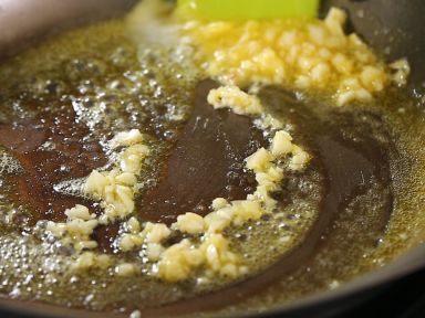 ��ɳ��ը���ӵ�����