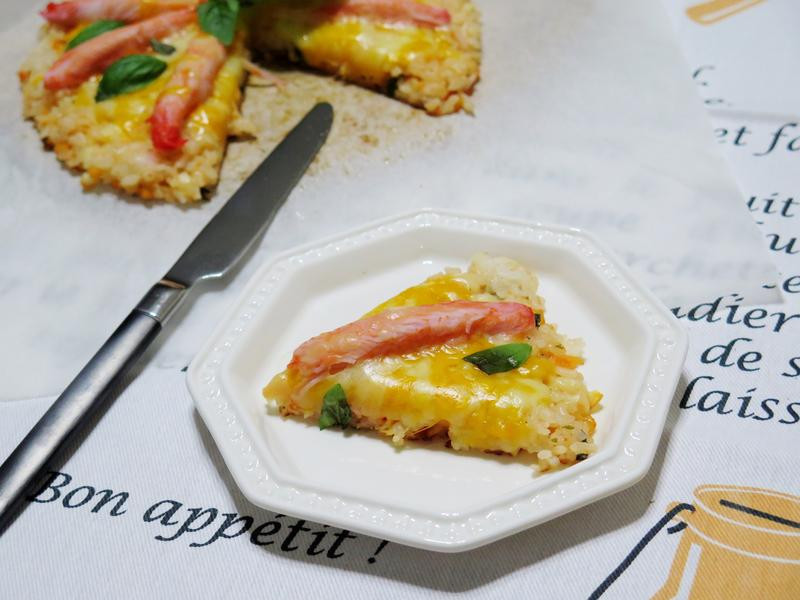 龙虾沙拉米饭披萨的做法