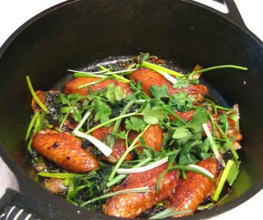 煀煀鸡翅中的做法