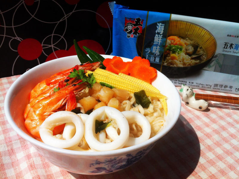 三鲜拉面『五木拉面』的做法