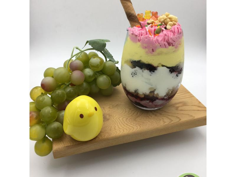 ��ɫ�Ÿ���ͱ�������