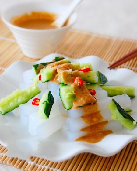 �齴���۵�����