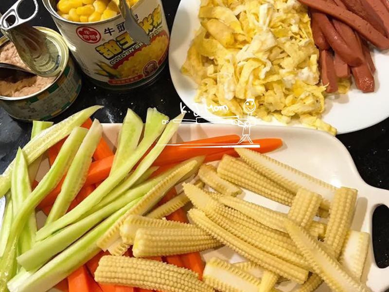 �׷�����������