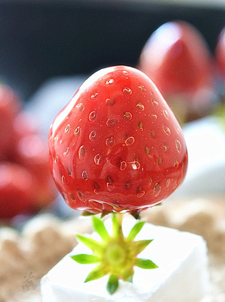 ���ǲ�ݮ������