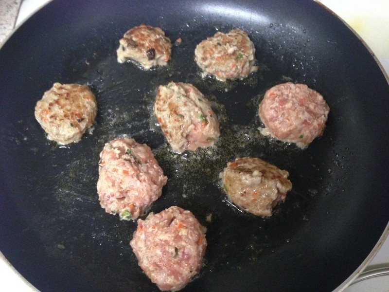 ʨ��ͷ�ײ�±������