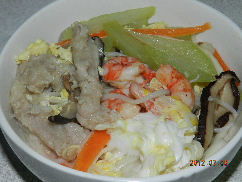 杨妈妈的家常菜~什锦家常面的做法