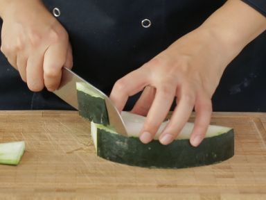 ���ζ������Źǵ�����