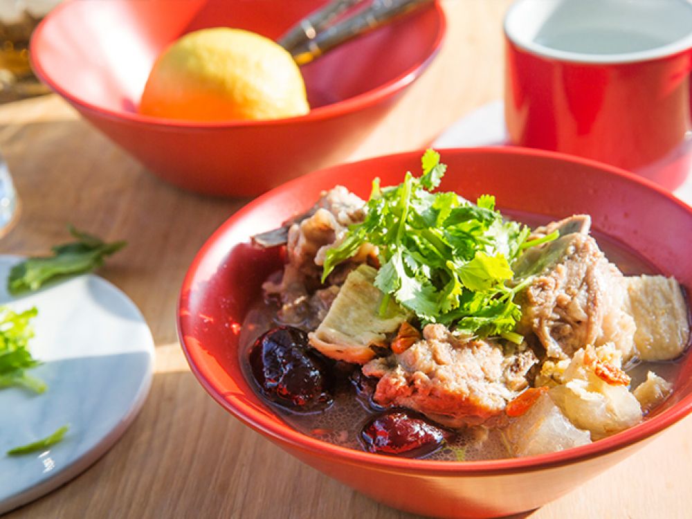 ���ζ������Źǵ�����