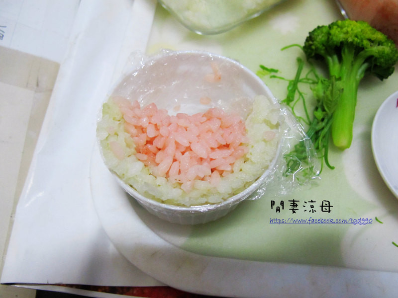 ��ɫ�����Ϸ��ŵ�����