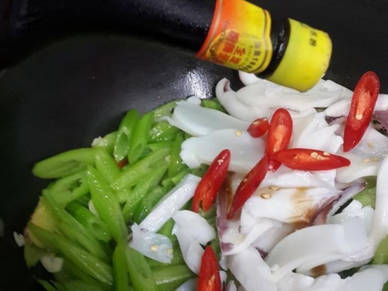 �۲�������֦������