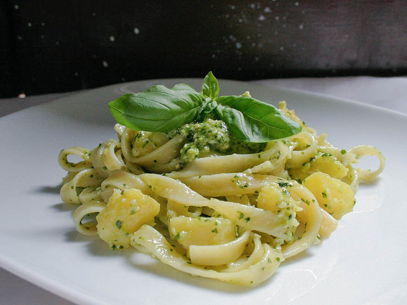 马铃薯青酱义大利面的做法