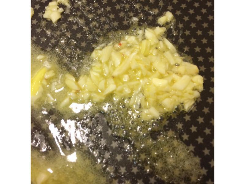 ���״�Ƭ֮�ܷ�����Ϻ(ţͷ�ƿ�����ʳ��)������