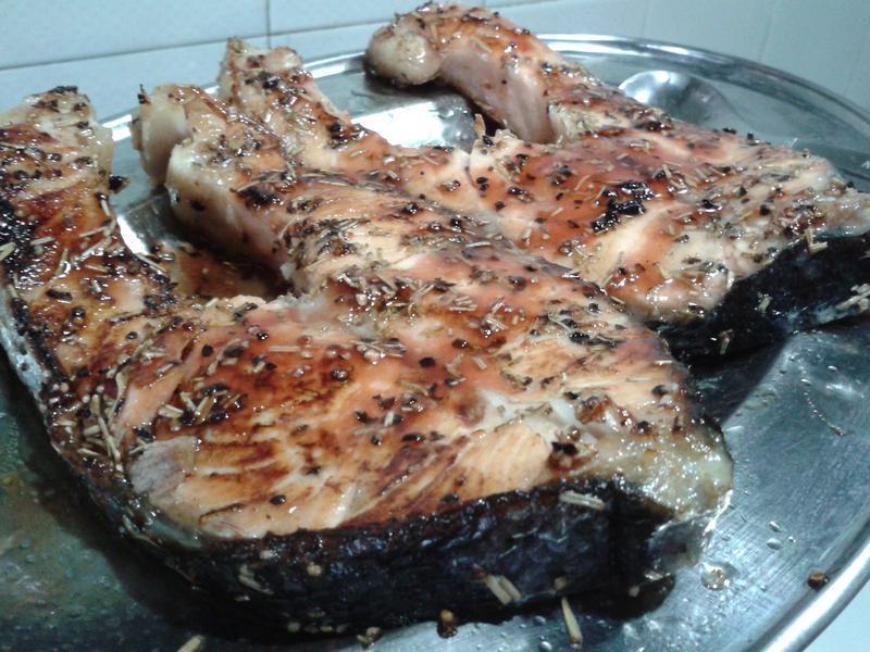 中西合壁香煎三文鱼(简单,快速,下饭)的做法