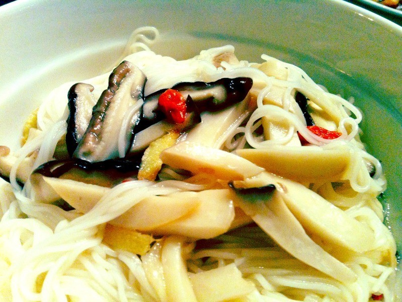 �����������ζ���ӱ����������ߣ�2�˷ݣ�������