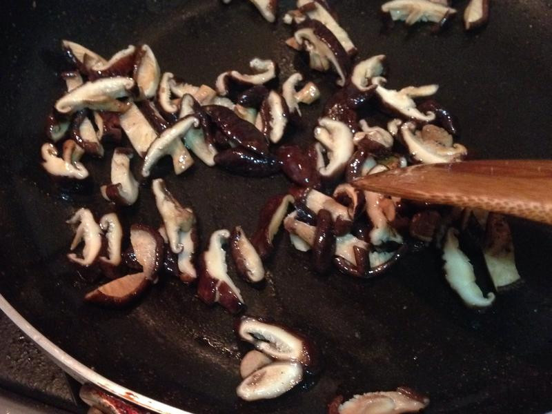 ���չ���������������