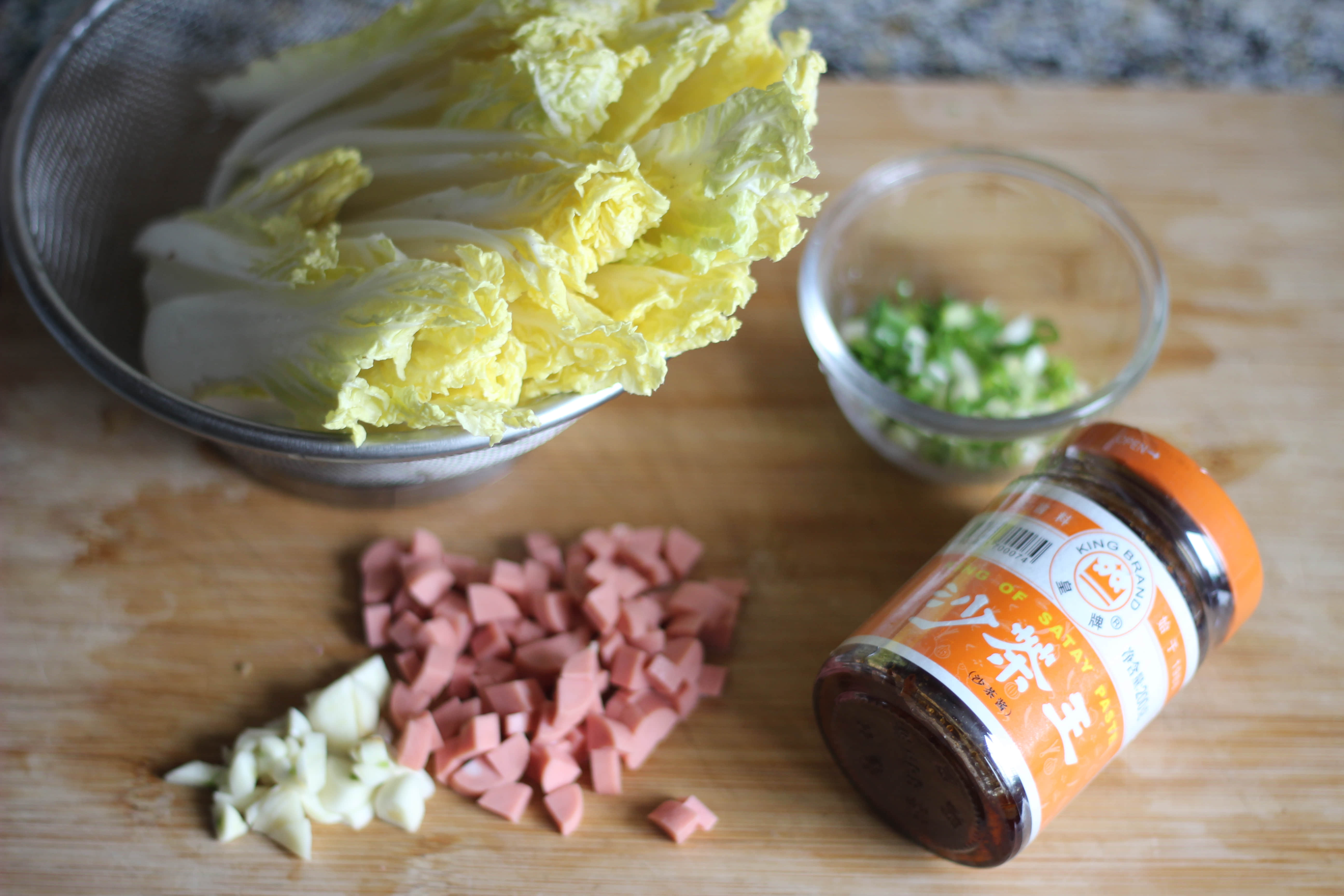 �⽴���޲˵�����