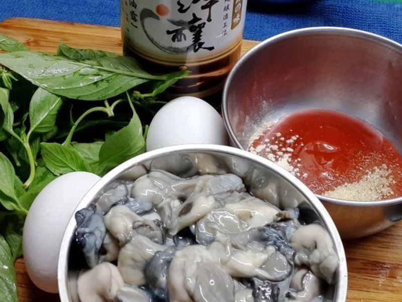 �������м������