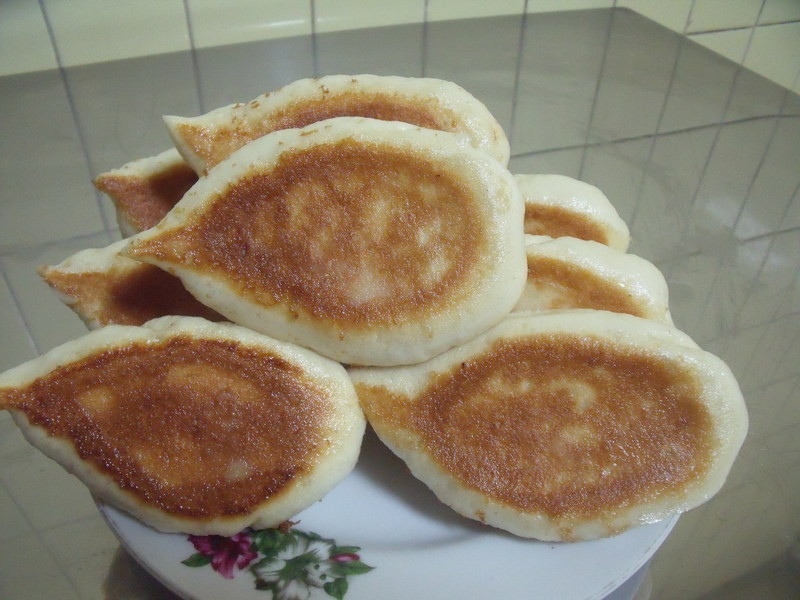 叶形水煎包的做法