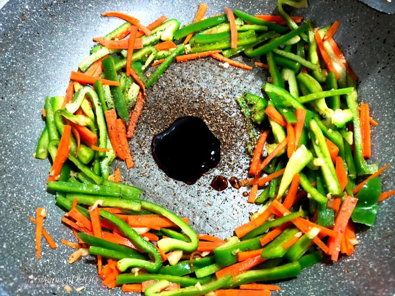 ���򵥺ں���ţ�������