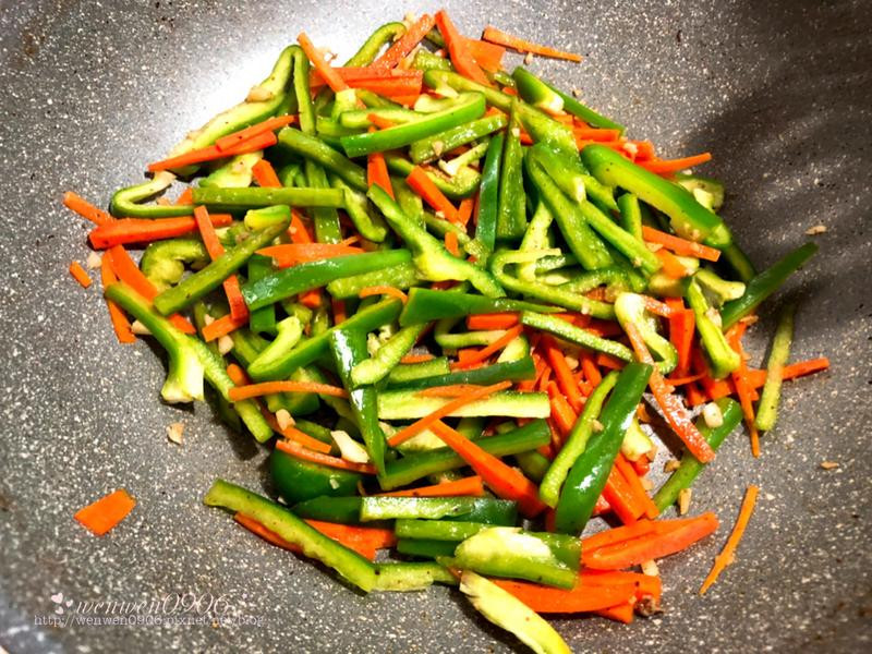 ���򵥺ں���ţ�������