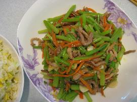 ����۵�����