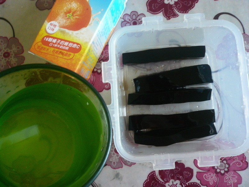 �ڰ׶�����ŵ��C���ݶ���������