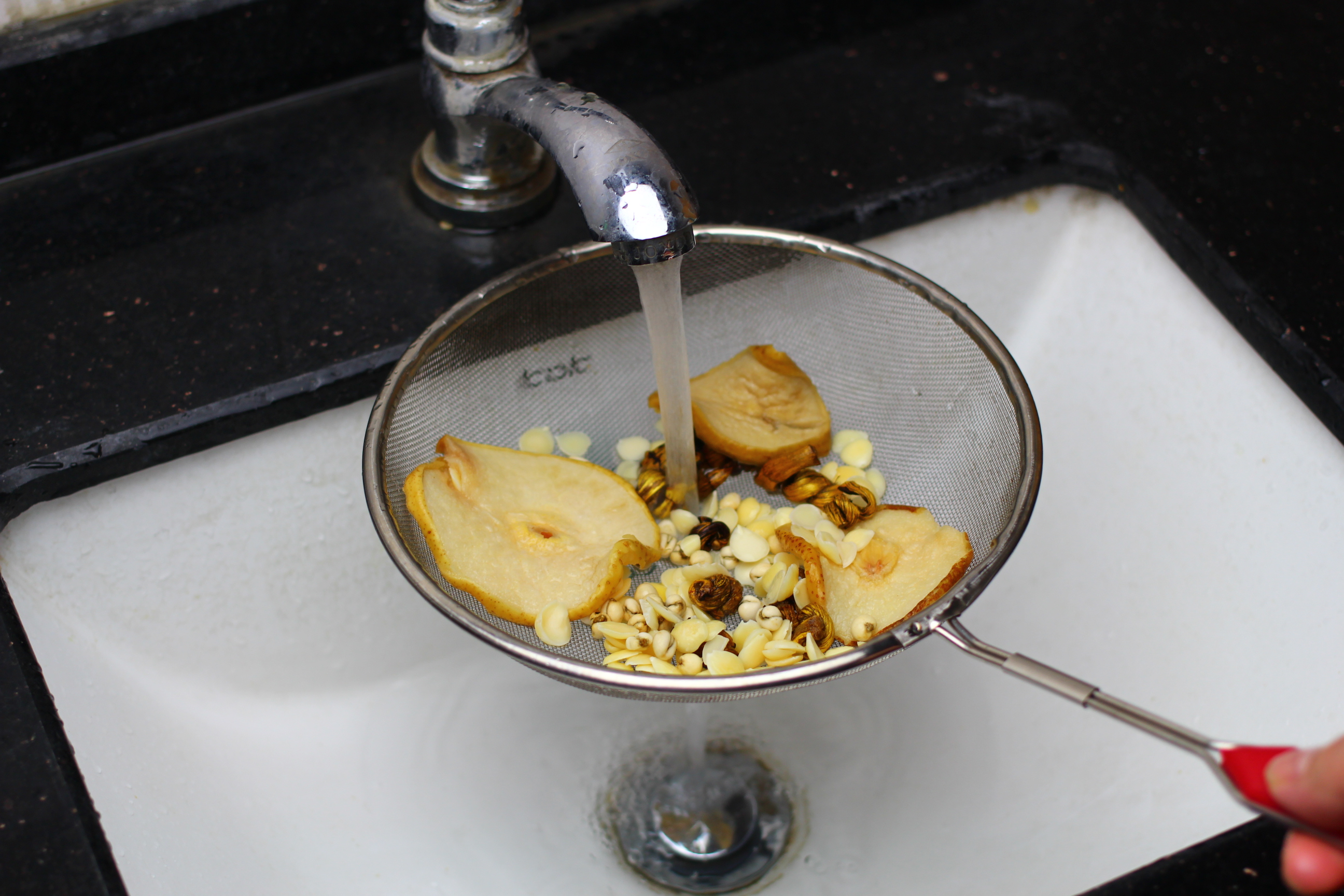 �㶫�����ˮ-����ʯ��ѩ����ˮ������