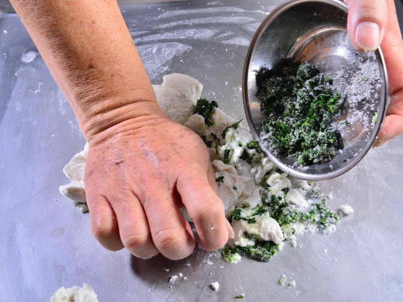 ���������ݻ{������