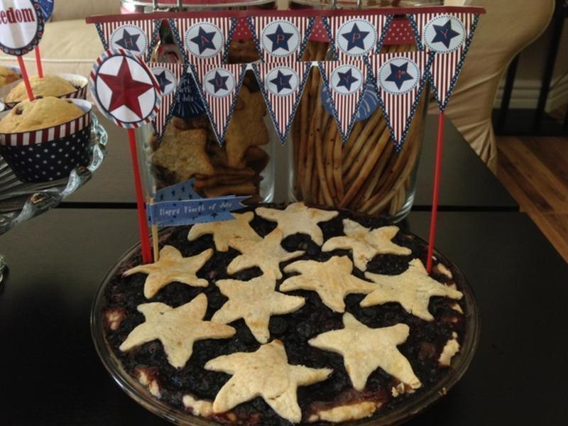 传统美国国庆新鲜蓝莓派?!!!的做法