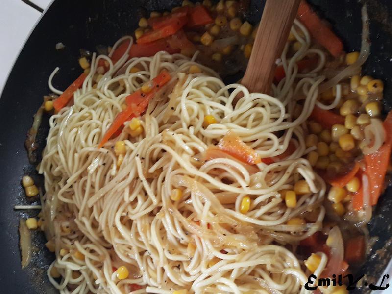 �ں��������������