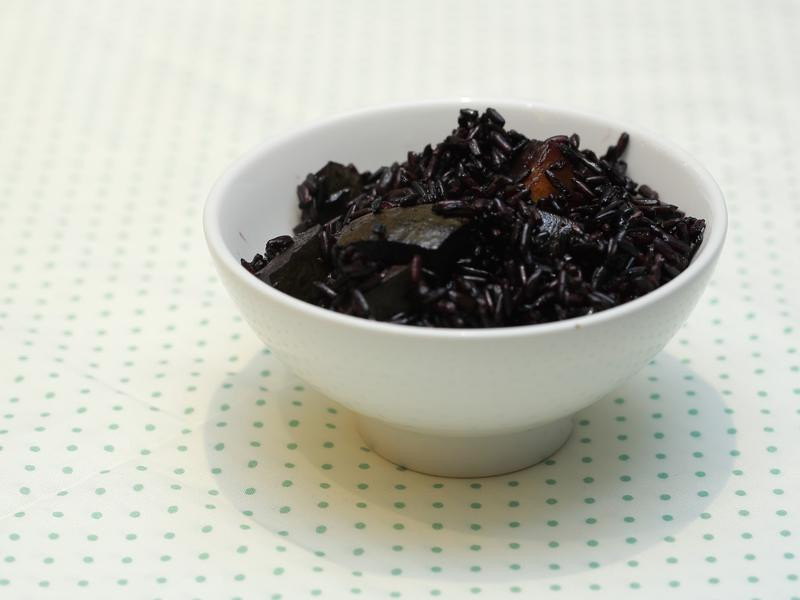 �ϹϺ��׷�������