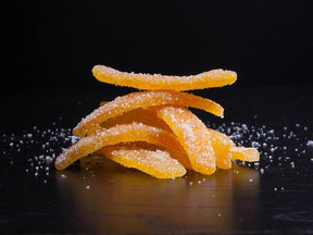 义大利糖渍甜橙皮的做法