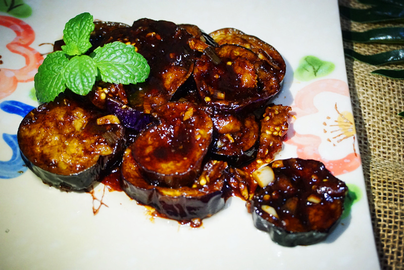 老醋焖茄子的做法