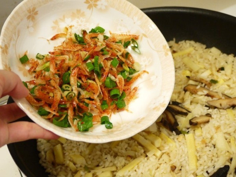 ����ӣ��Ϻ��������