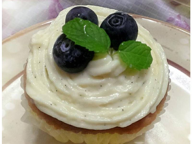 香草卡士达酱(用香草荚及免玉米粉配方)的做法