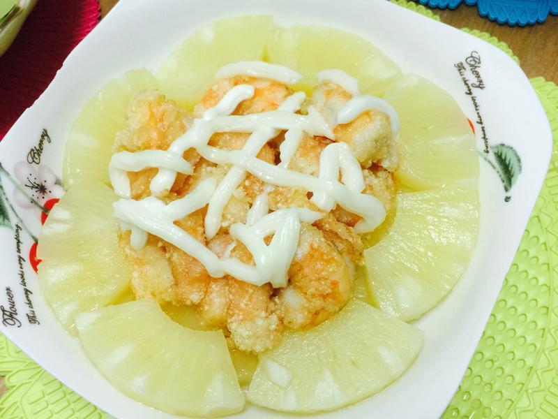 ??凤梨虾球(三分钟上菜)??的做法