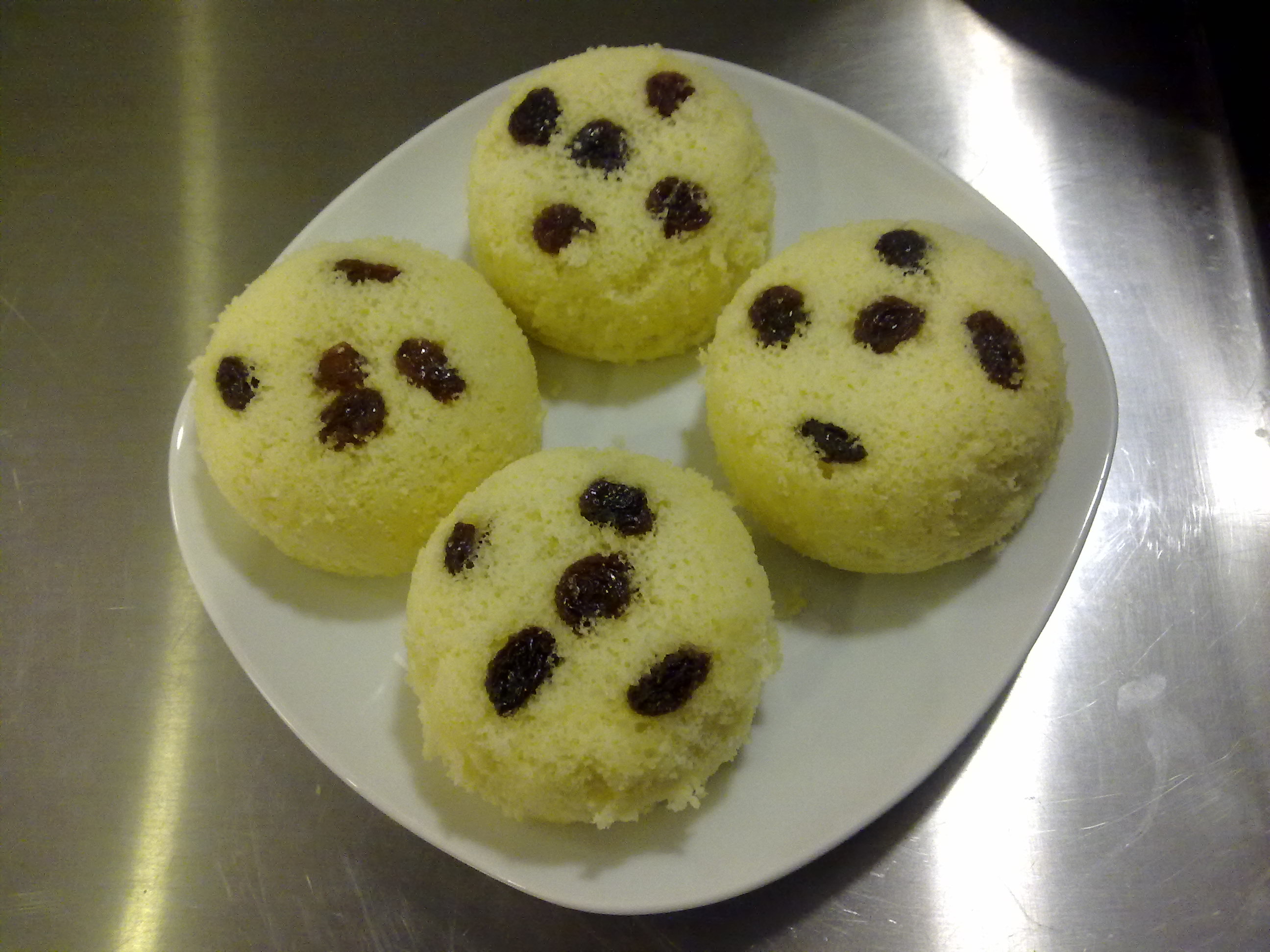 蒸海绵蛋糕(不用烤箱也能做出蛋糕来)的做法