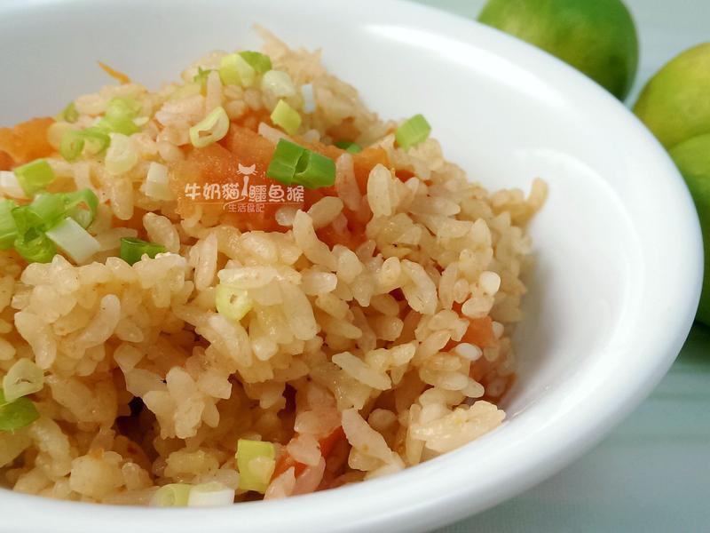 鸡汁蕃茄饭【电锅料理】的做法