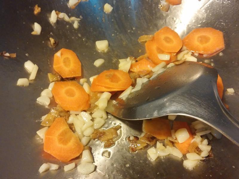 ���˵��±�ײ˵�����