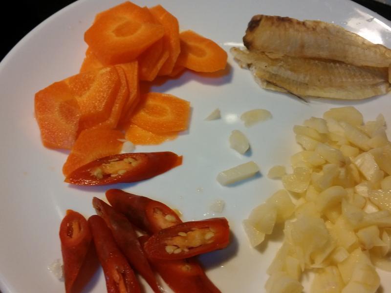 ���˵��±�ײ˵�����