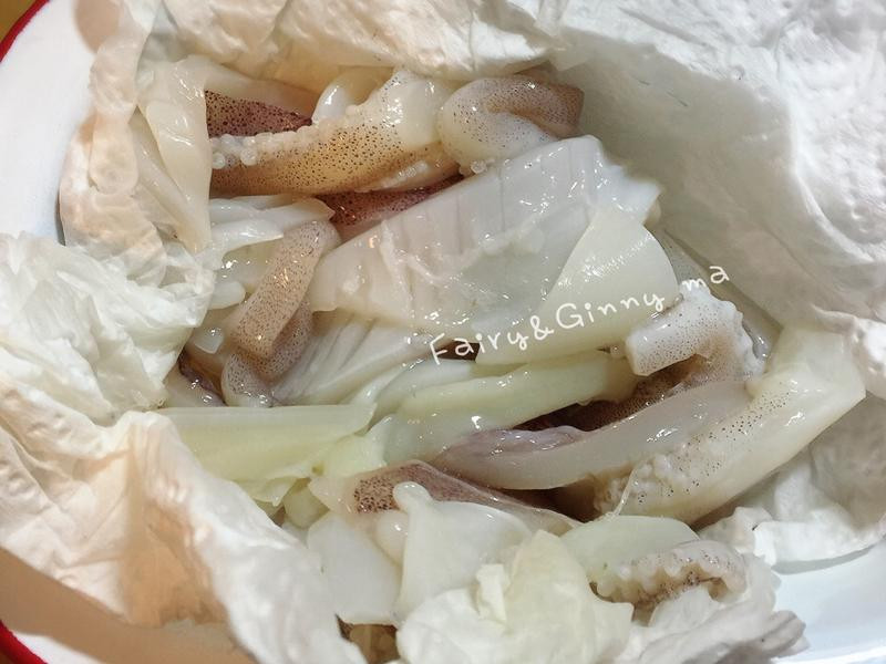 �ƹ�͸�������