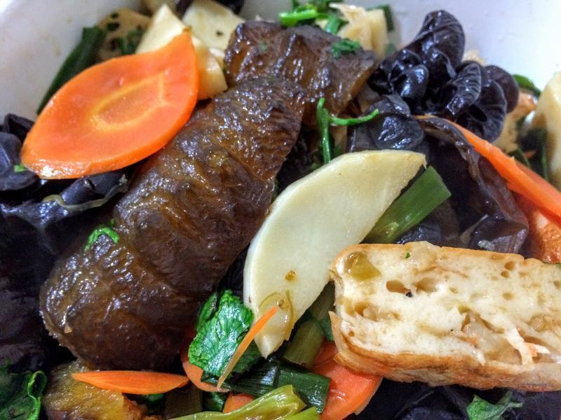 蚝油时蔬烩海参的做法