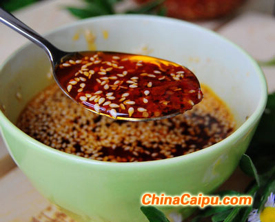 麻辣红油的做法