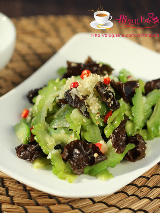 �����ľ����ϵ�����