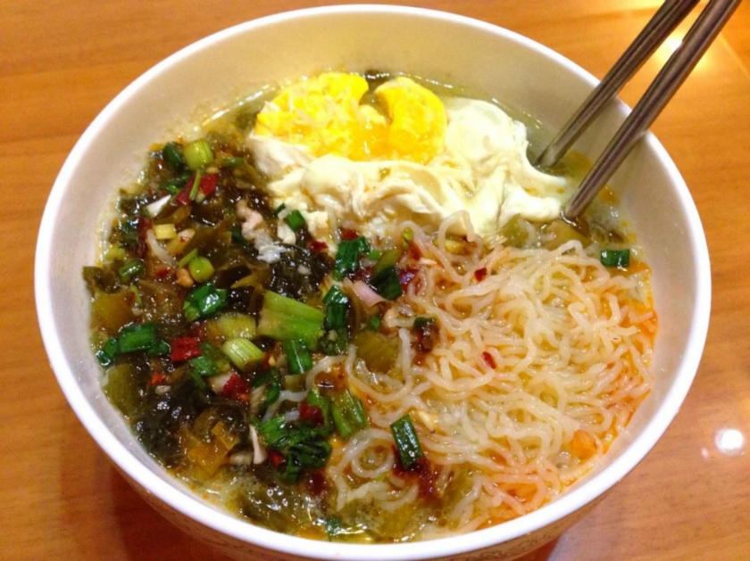 香辣酸菜粉的做法