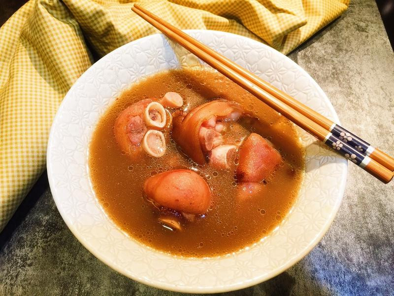 ��Ԫ������������