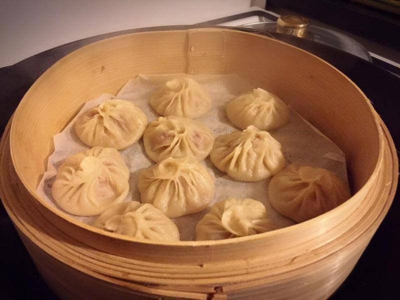 爆浆小笼汤包的做法