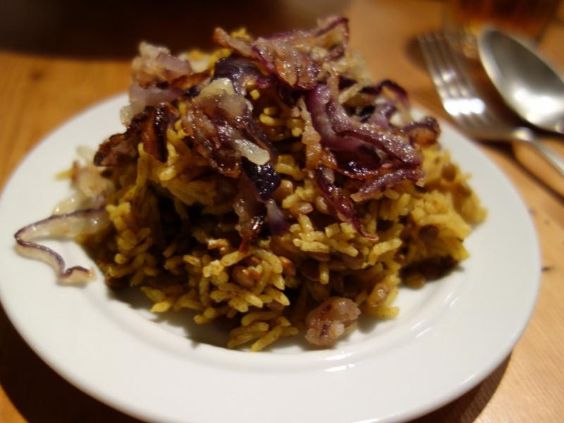 ��ɫ���׷�������