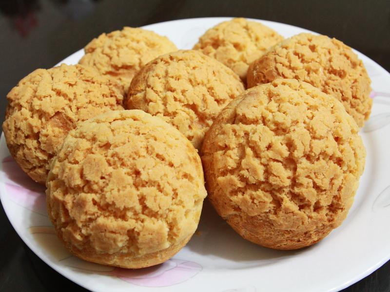 波萝酥皮泡芙的做法
