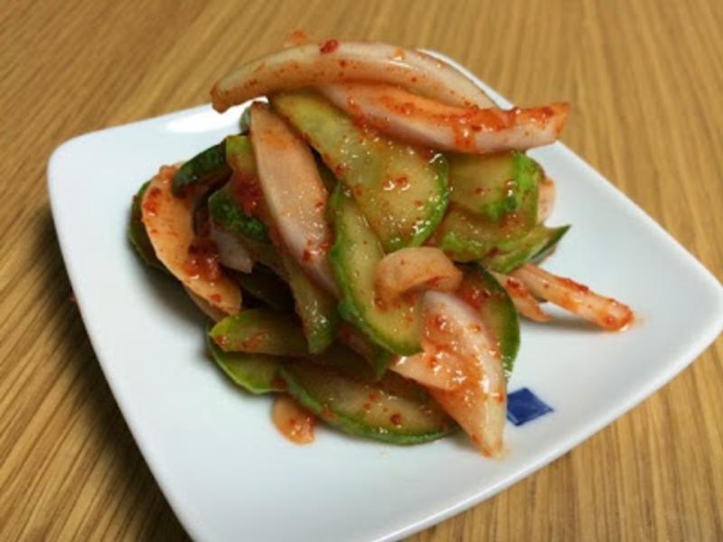 凉拌小黄瓜 ????的做法